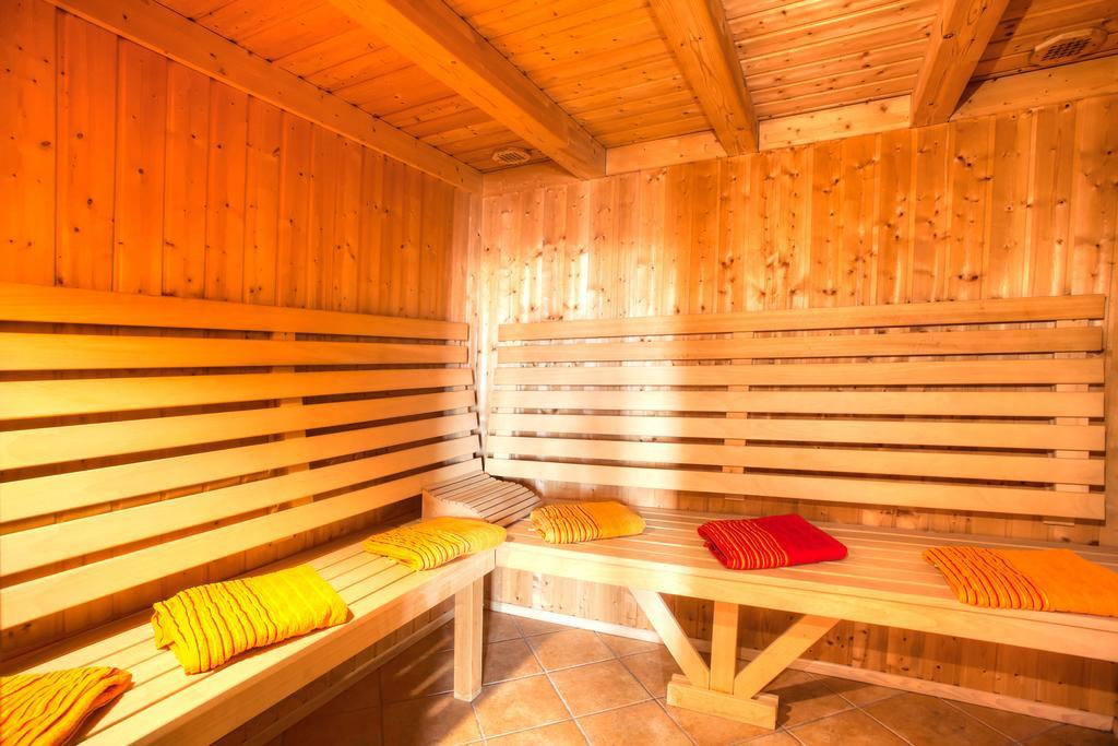 Mathiasl Wellness-Ferienhaeuser โบเดนสดอร์ฟ ภายนอก รูปภาพ